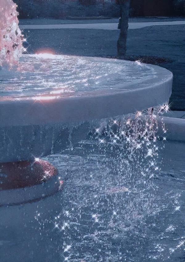 2022年度流行色：長春花藍