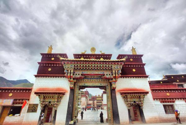 藏東南旅遊景點——遊遍中國 藏東南旅遊景點——遊遍中國