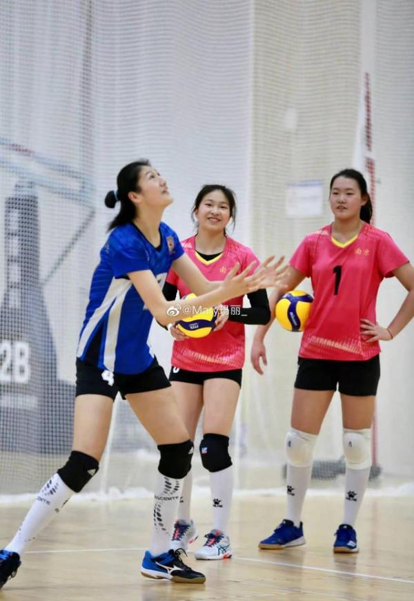 新疆美少女火熱出爐！江蘇女排挖來少數民族小將，異域長相引關注