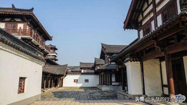 西楚霸王出生地，除了楚韻漢風的宮殿建築，還有2000多年的古槐樹