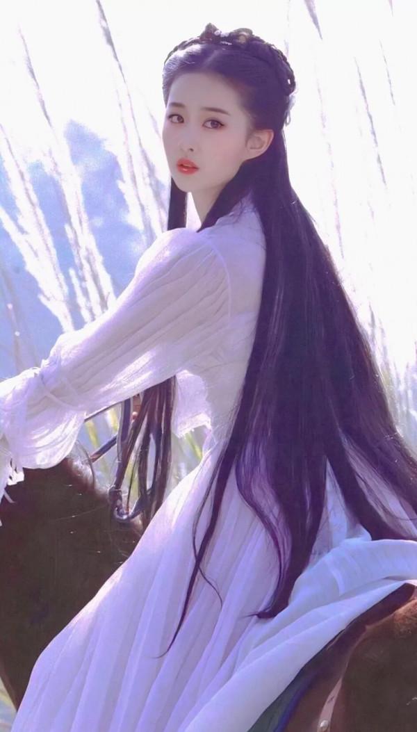 劉亦菲，長的仙氣就是任性