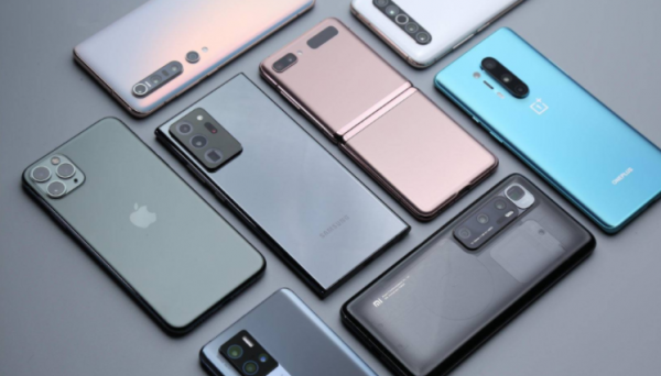 預算5000元買蘋果、華為、小米還是OV？懂行人分析，少花冤枉錢