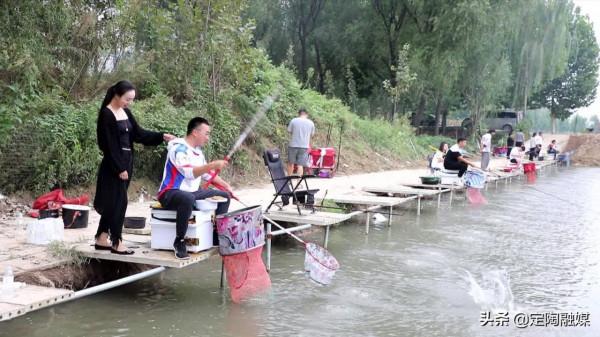 假期歡樂多 鄉村垂釣樂 假期歡樂多 鄉村垂釣樂
