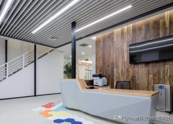 「工藝·前沿」什麼是石晶地牆板？