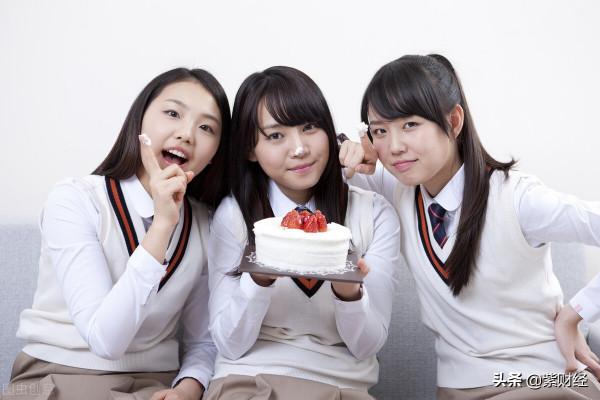 美團內鬼疑雲：證件全靠盜用，“幽靈蛋糕店”瘋狂入侵外賣平臺