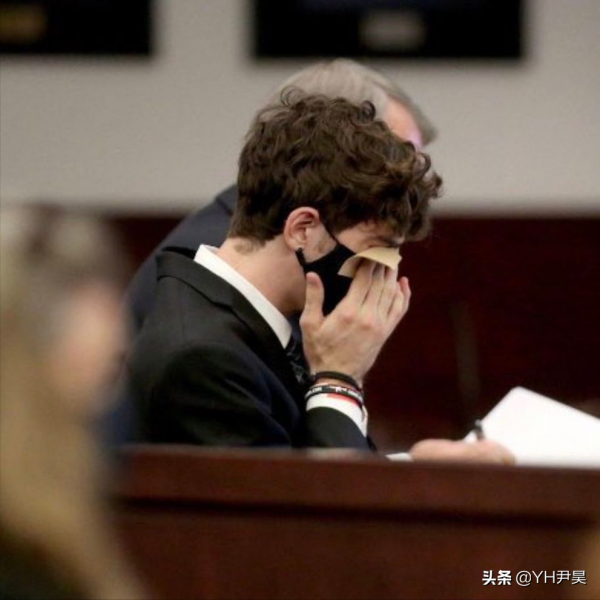 “他太帥了，請放過他”，美國網友的三觀有多奇葩？