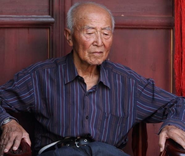 46歲女保姆被72歲奇葩大爺氣走,坦言,再也不伺候這種事多的老人 46歲女保姆被72歲奇葩大爺氣走,坦言,再也不伺候這種事多的老人