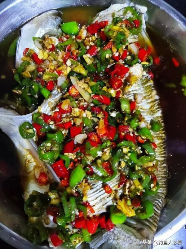 翹嘴大家都怎麼吃呢?今天教給大家做一道鮮椒翹嘴 翹嘴大家都怎麼吃呢?今天教給大家做一道鮮椒翹嘴