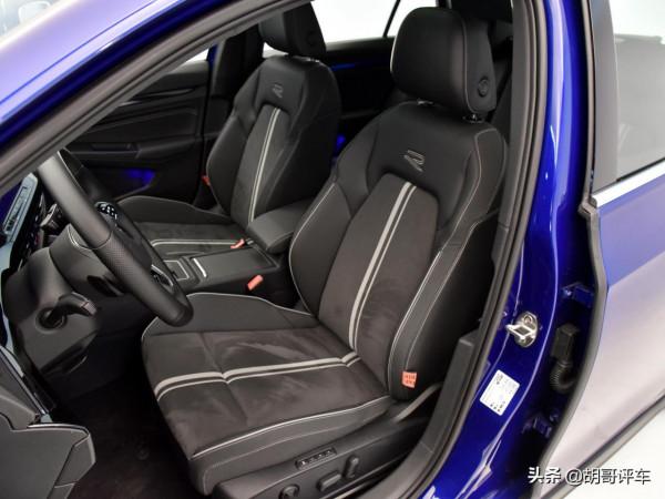 帶有運動外觀套件 實拍高爾夫 帶有運動外觀套件 實拍高爾夫