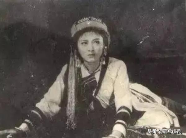 “阿詩瑪”楊麗坤：從“第一美人”到“精神失常”，是誰害了她？