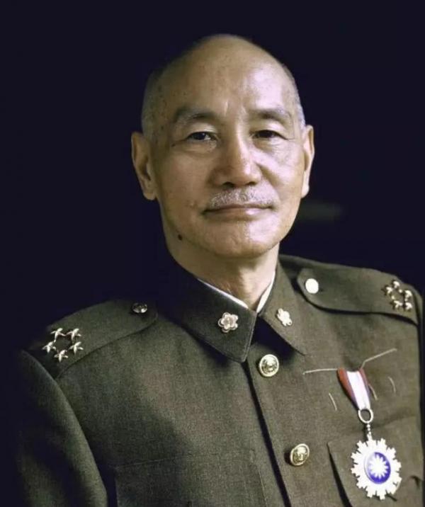 淮海戰役國民黨為何會輸?黃百韜被劉峙拖累死,杜聿明瞧不起粟裕 淮海戰役國民黨為何會輸?黃百韜被劉峙拖累死,杜聿明瞧不起粟裕