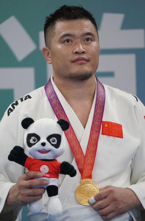 全運會-柔道：額日和木巴圖奪得男子100公斤級冠軍