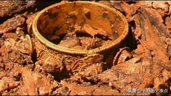 梁莊王墓發掘記：數次被盜未遂，出土5300件珍寶，盜墓賊捶胸頓足