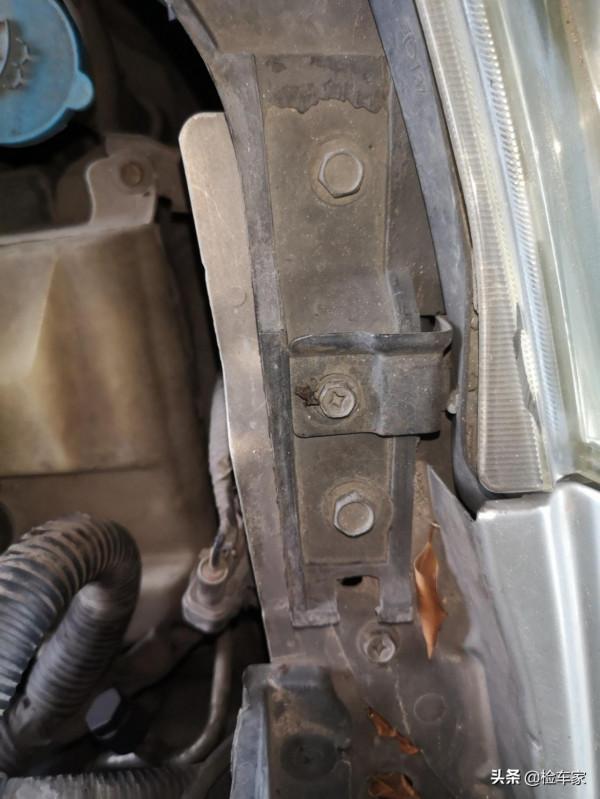 不到5萬塊買輛當年50萬的日系MPV，看完車況買家一句話：零容忍