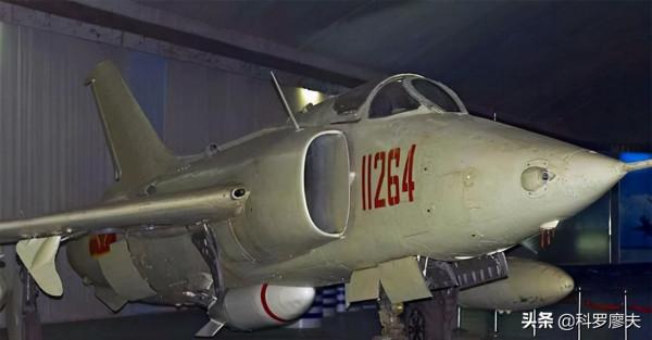 氫彈扔下45秒爆炸，死亡半徑45公里，轟-6甲轟炸機是如何逃脫的？