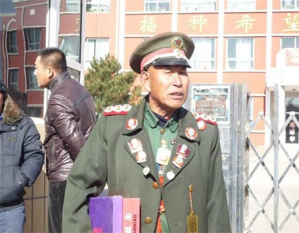 大渡河勇士,闖中南海被攔,大喊:見毛主席還要聯絡?我是李德才 大渡河勇士,闖中南海被攔,大喊:見毛主席還要聯絡?我是李德才