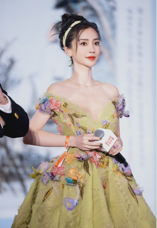 芭莎紅毯：楊冪顯老、宋佳翻車、楊穎美出新高度，4對真假CP發糖