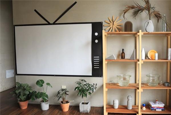 姑娘徒手裝修130㎡毛坯房，傢俱100%手工製作，網友：膜拜