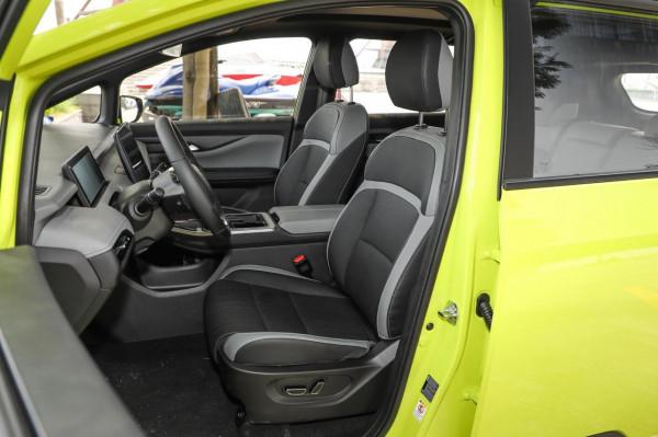 測評合創Z03,售15萬元左右,純電續航里程620km,造型有機甲範 測評合創Z03,售15萬元左右,純電續航里程620km,造型有機甲範