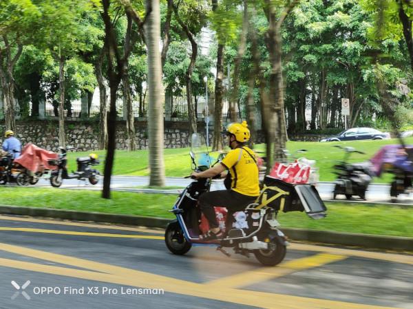 冠以攝影師之名,簡單聊聊 OPPO Find X3 Pro 攝影師版這臺手機 冠以攝影師之名,簡單聊聊 OPPO Find X3 Pro 攝影師版這臺手機