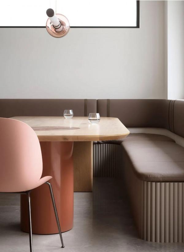 59歲中年夫妻的退休生活:屋子裡海天一色,將生活過成詩,太美了 59歲中年夫妻的退休生活:屋子裡海天一色,將生活過成詩,太美了