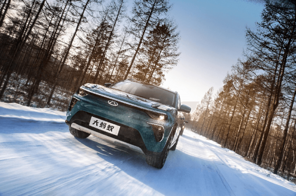 比亞迪產品線規劃曝光;立訊精密百億投資奇瑞;FF91量產版將釋出 比亞迪產品線規劃曝光;立訊精密百億投資奇瑞;FF91量產版將釋出