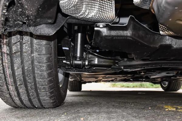 20多萬入手賓士A200L,只因三叉星徽的誘惑太大 20多萬入手賓士A200L,只因三叉星徽的誘惑太大