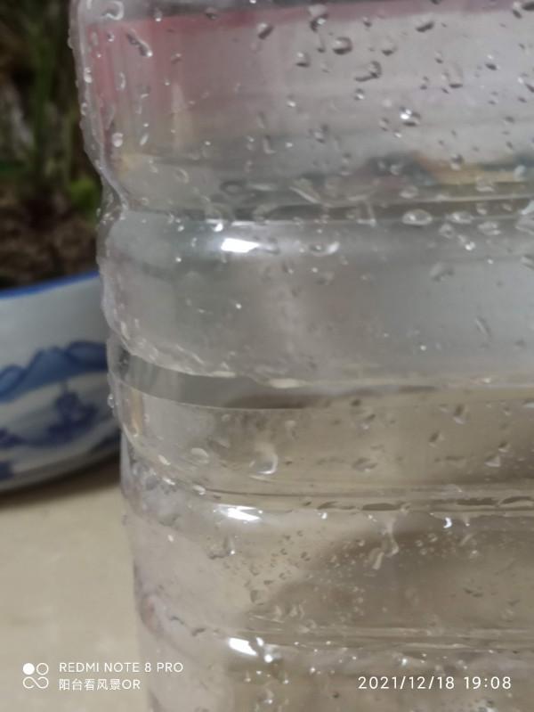 釣魚人的智慧無窮無盡,地下室秒變複式倉庫 釣魚人的智慧無窮無盡,地下室秒變複式倉庫