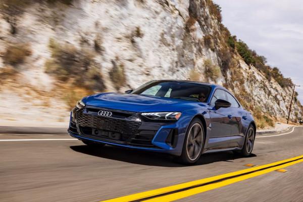 奧迪開發水平對置兩缸增程器發動機 提高電動汽車續航里程 奧迪開發水平對置兩缸增程器發動機 提高電動汽車續航里程