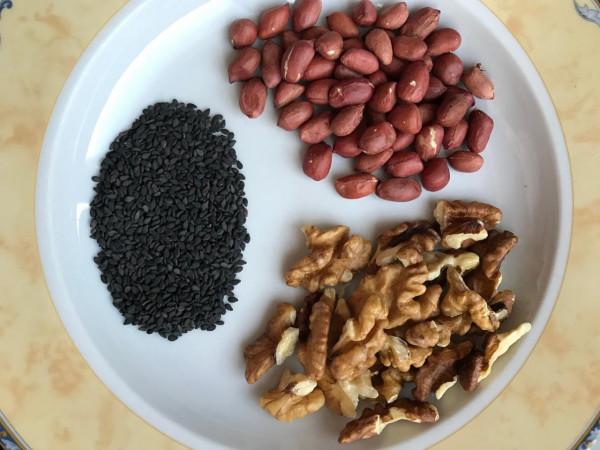 幾款對頭髮好的小零食，既解饞還能滋養頭髮