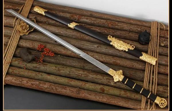 淺談《天之痕》中主角們使用的武器