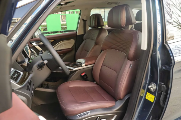 比奧德賽便宜一半，空間驚喜，質感不輸合資，顧家好男人首選