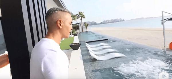 迪拜小哥甩賣7.7億豪宅 買就送勞斯萊斯和法拉利 迪拜小哥甩賣7.7億豪宅 買就送勞斯萊斯和法拉利