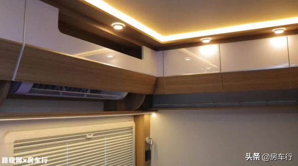 輕卡房車還帶拓展?大空間高性價比,網紅三號輕卡房車愛了愛了 輕卡房車還帶拓展?大空間高性價比,網紅三號輕卡房車愛了愛了