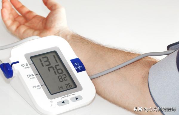 量血壓是左手還是右手?醫生提醒:在家測血壓做好這3點才準確 量血壓是左手還是右手?醫生提醒:在家測血壓做好這3點才準確