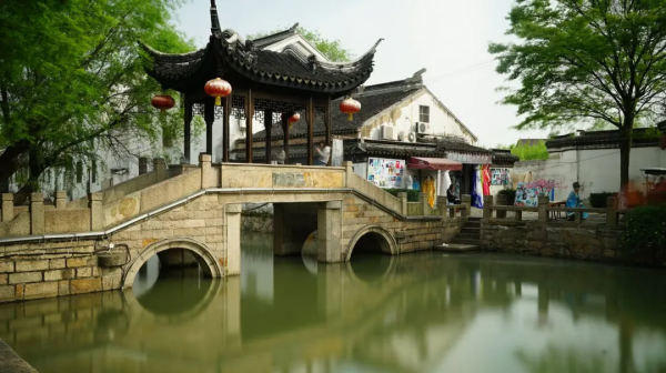 「結程十點資訊」新疆形成“2+N”冰雪旅遊產業發展新格局 「結程十點資訊」新疆形成“2+N”冰雪旅遊產業發展新格局