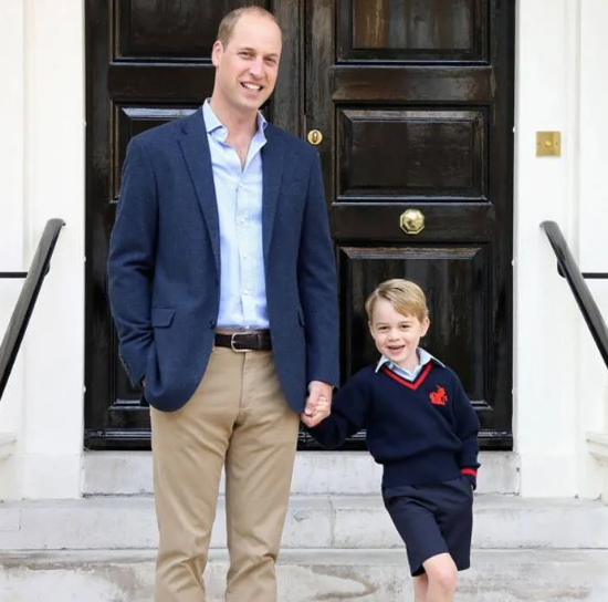 凱特三娃首次走紅毯,喬治緊張夏洛特像超模,遺傳戴安娜美人基因 凱特三娃首次走紅毯,喬治緊張夏洛特像超模,遺傳戴安娜美人基因