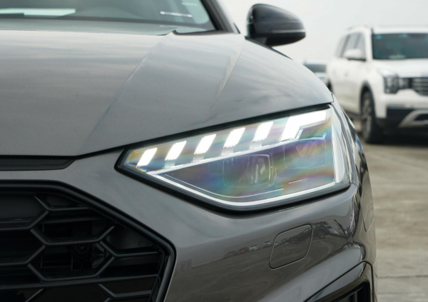 奧迪亮出底牌，2.0T爆發252馬力，5門5座旅行車，純進口僅43.38萬