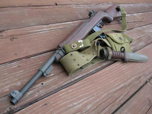 短小兇猛—M1半自動卡賓槍 短小兇猛—M1半自動卡賓槍