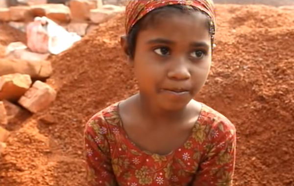 童工成災的孟加拉,孩子會走路就要幹活,沒有夢想只為生存 童工成災的孟加拉,孩子會走路就要幹活,沒有夢想只為生存