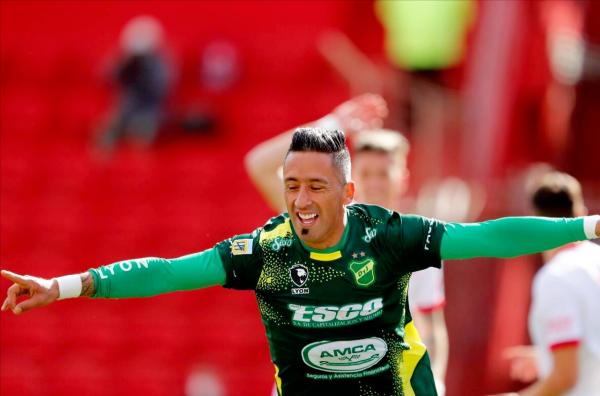 很多人的青春沒了，他們的卻沒完沒了，盤點足壇那些還在踢的名將