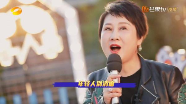 街頭唱K,不以唱功論英雄,這新奇節目讓我對湖南衛視刮目相看 街頭唱K,不以唱功論英雄,這新奇節目讓我對湖南衛視刮目相看