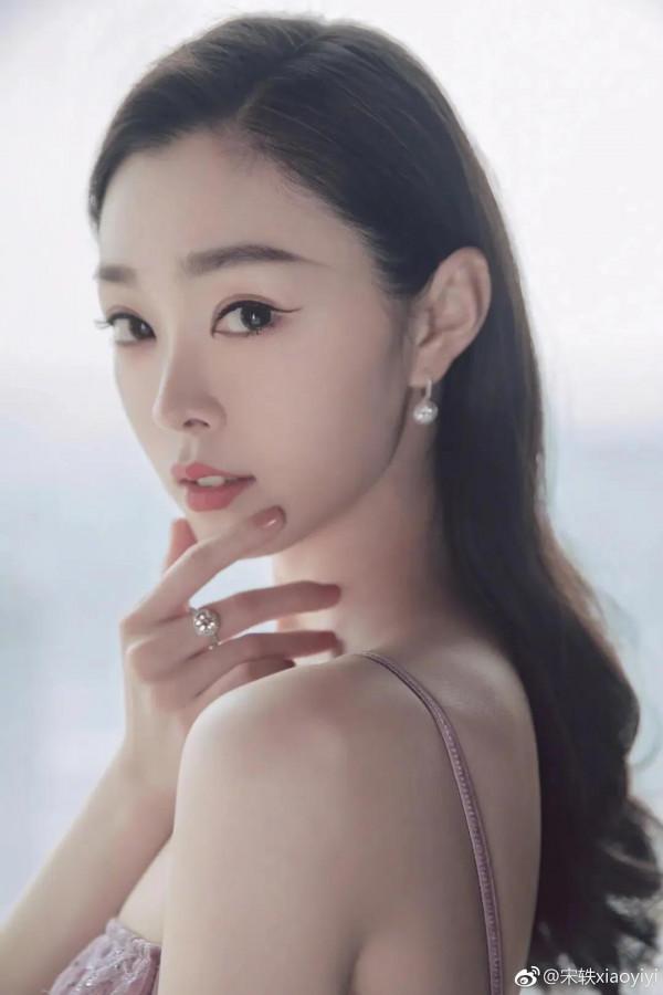 宋軼 膚白貌美 氣質甜美