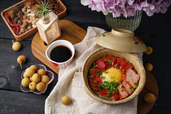 笑眉舒展卻為酒