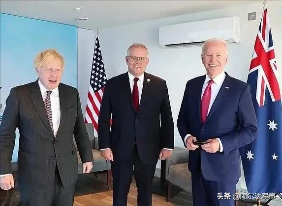 你們說得都對，中國一定要笑