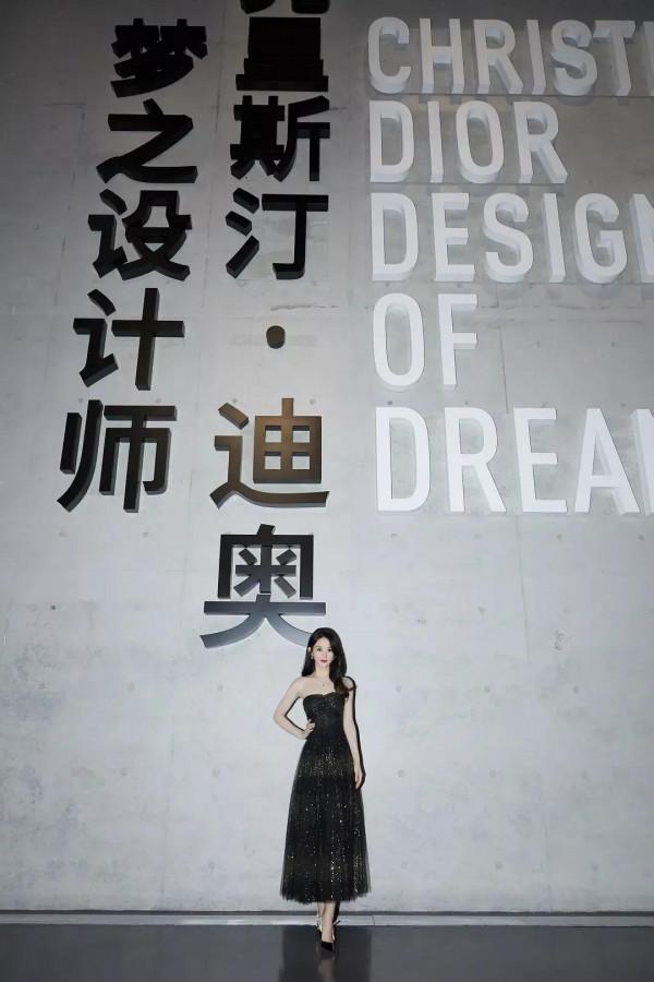 趙麗穎,不管現在有多麼艱辛,我們也要做個生活的舞者 趙麗穎,不管現在有多麼艱辛,我們也要做個生活的舞者