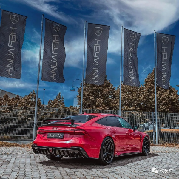 花100萬打造735馬力的奧迪RS7，3秒破百的碳纖維猛獸你們愛了嗎？