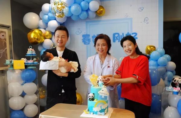 一婚嫁蔣虎,二婚嫁剛強,與郭德綱傳緋聞,春妮有什麼底氣? 一婚嫁蔣虎,二婚嫁剛強,與郭德綱傳緋聞,春妮有什麼底氣?