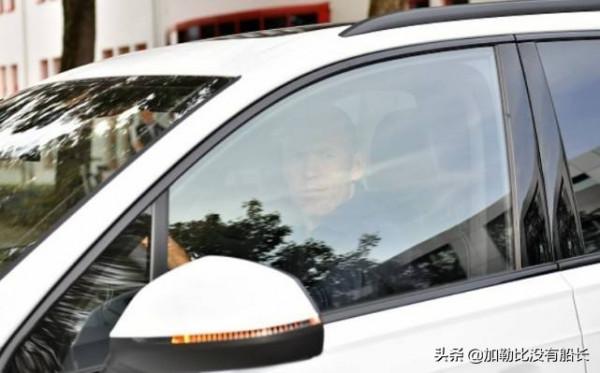 在米蘭皇馬都曾君臨歐冠的安切洛蒂，為何在拜仁卻遭遇了滑鐵盧？