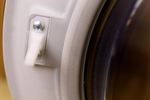 烘乾除菌一把抓，MINICOLO乾衣機讓潮溼天氣不再可怕